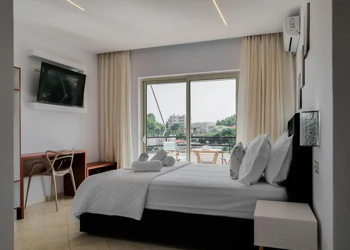 Sunset View Apartamento Himarë